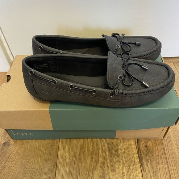 2/20b.o.c. Carolann gray/black moccasin loafers 7M - Picture 2 of 8